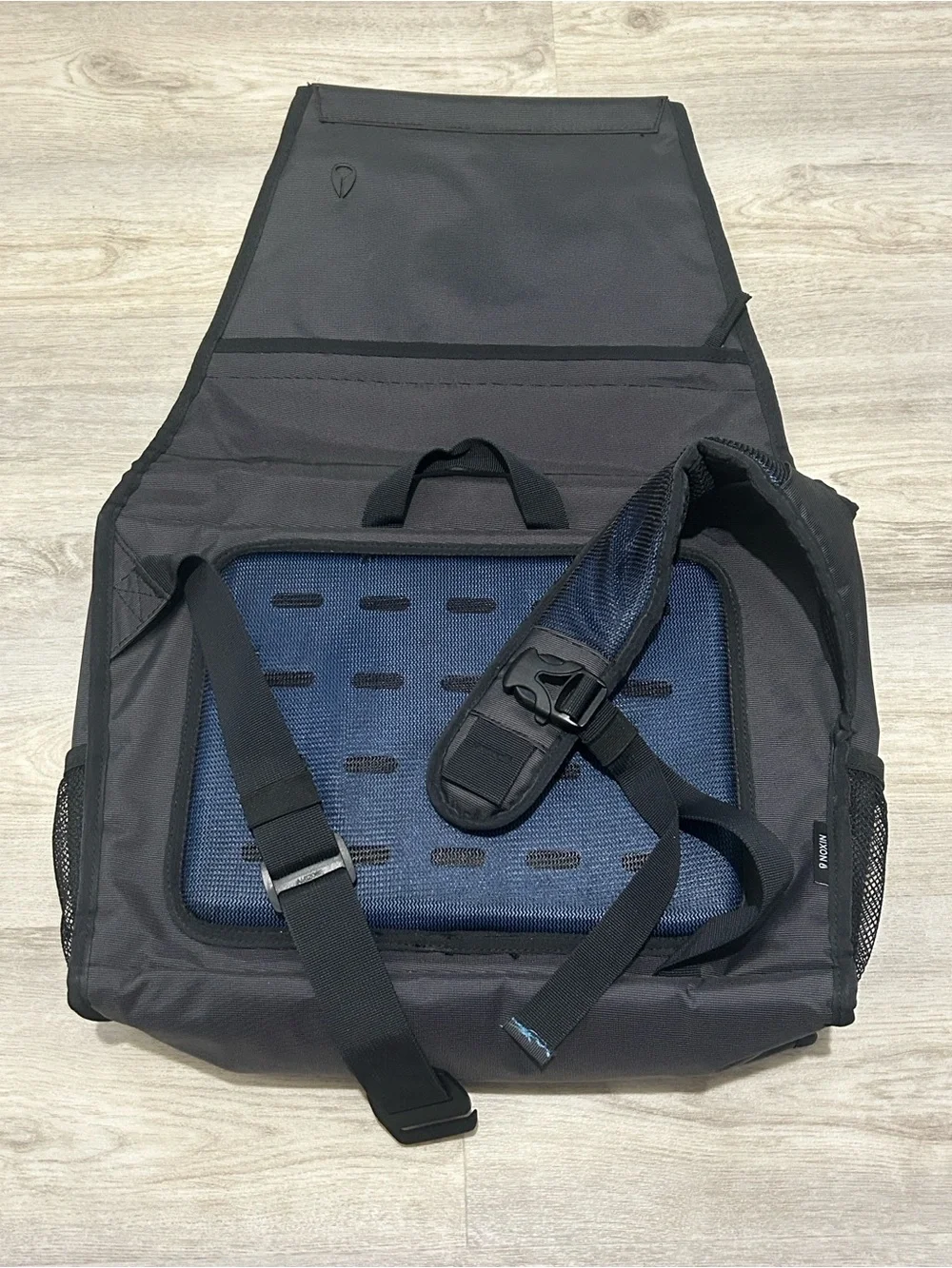 Nixon Radar Courier Messenger Bag